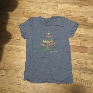 2010’s bon iver band Tshirt. Gray. Printed on an American Apparel Tshirt.